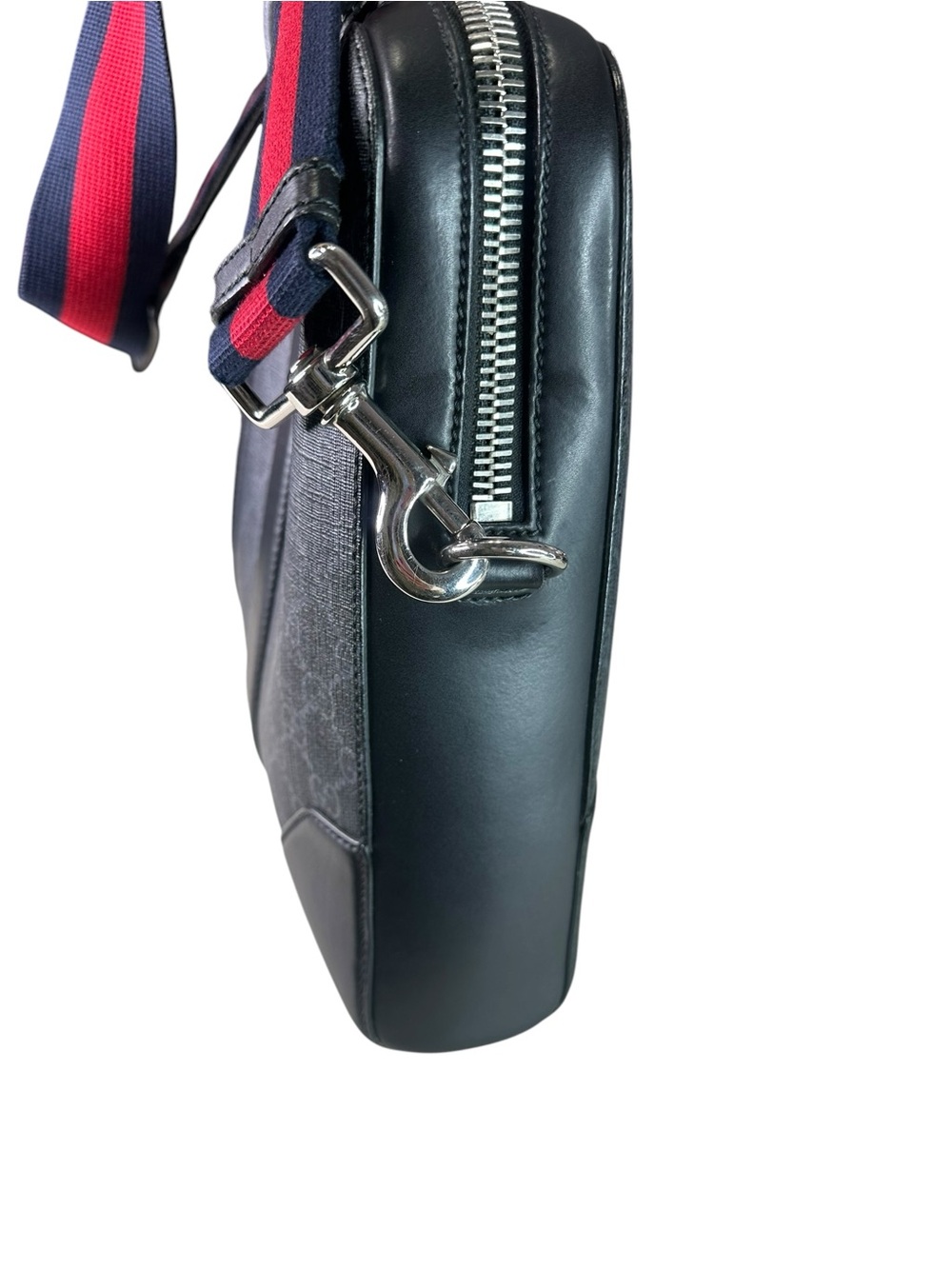Gucci Gray GG Supreme Briefcase with Red/Navy Web Strap - Picture 9 of 13